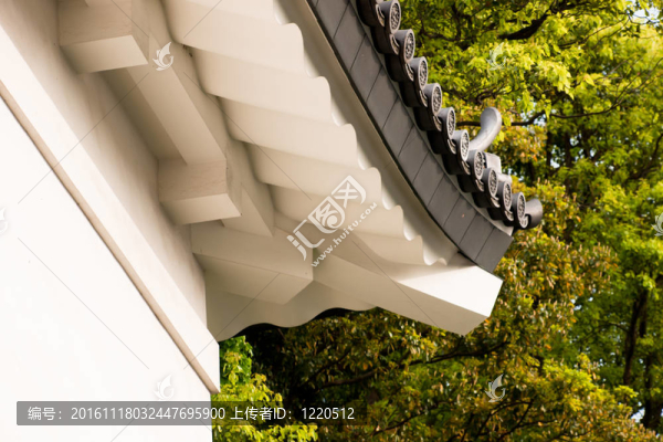 日本的屋頂