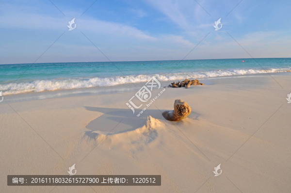 卡門海灘