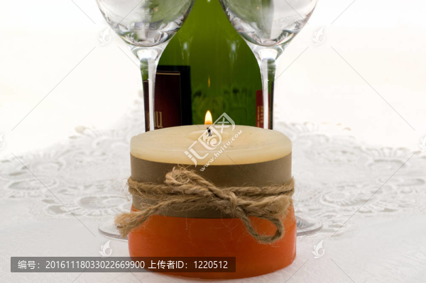 蠟燭和酒