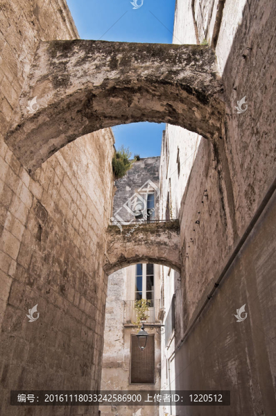 小巷。莫諾波利。Apulia。