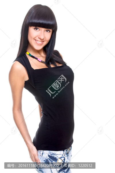 美麗的女人在一個黑色的T恤