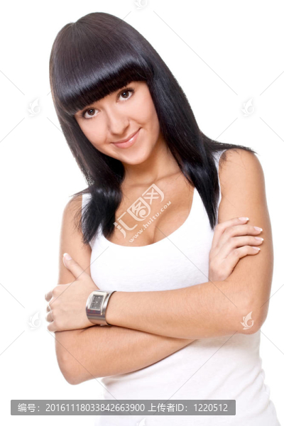 美麗的女人在一件白色的T恤