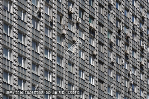 辦公建筑中的窗戶