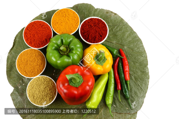 香料與五顏六色的辣椒