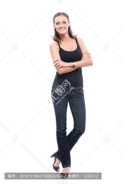 黑色背心上的女人