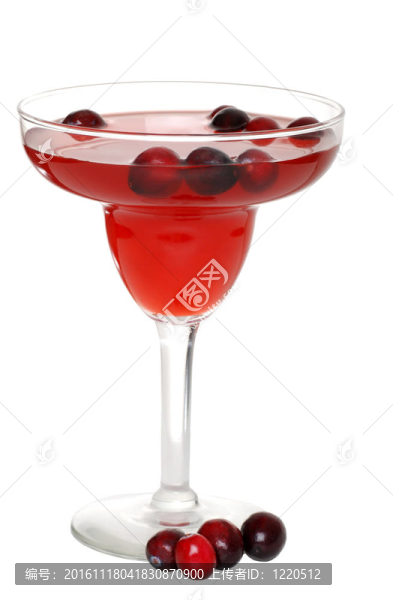 蔓越莓雞尾酒與漿果
