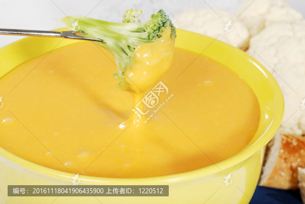 奶酪火鍋西蘭花特寫