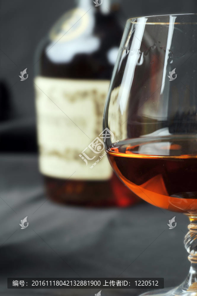 一杯干邑