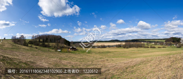鄉(xiāng)村景觀的春天全景