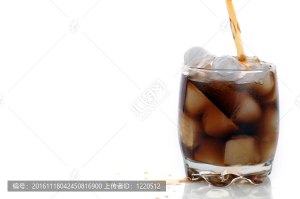 可樂(lè)和冰玻璃
