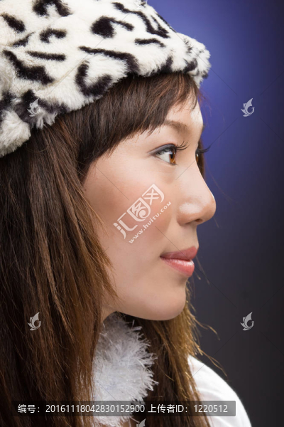 美麗的亞洲女孩尋找權(quán)利