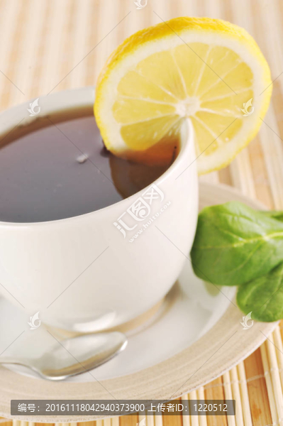 全杯檸檬茶