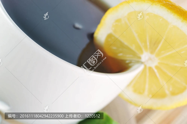 全杯檸檬茶