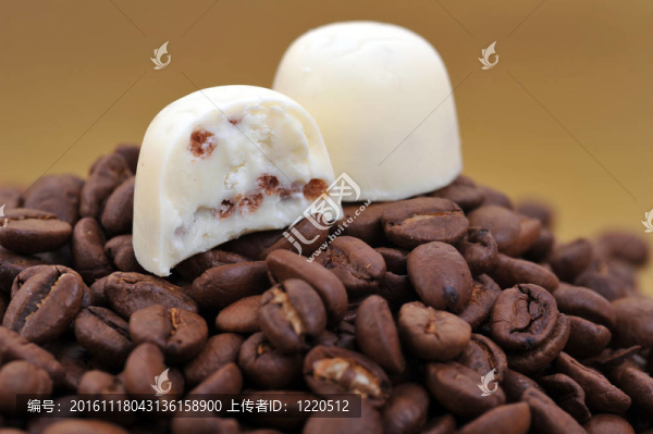 巧克力和咖啡