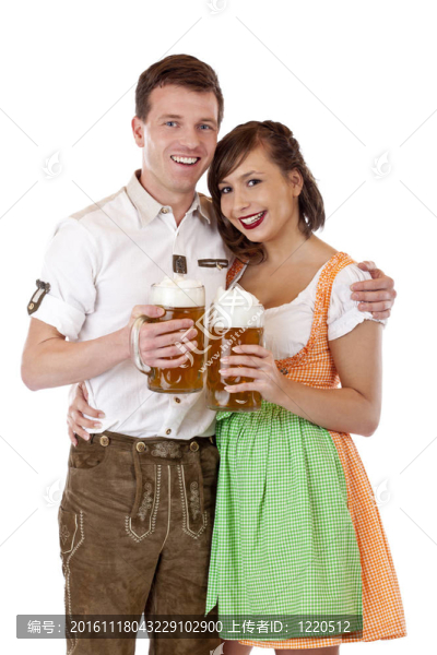 啤酒節(jié)啤酒相愛的年輕夫婦Stein巴伐利亞