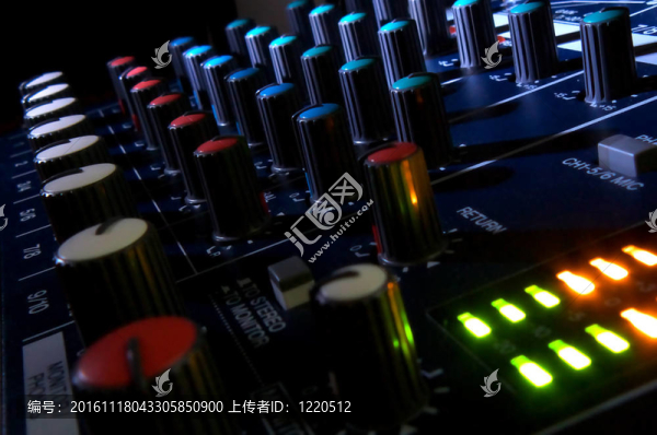混音臺(tái)