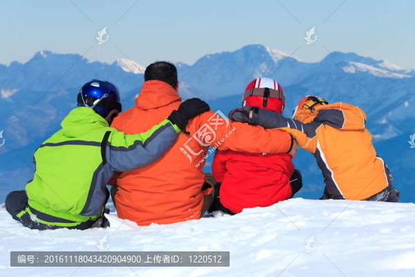 山坡上的家庭