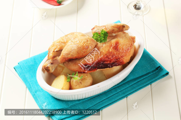 烤雞肉和新土豆