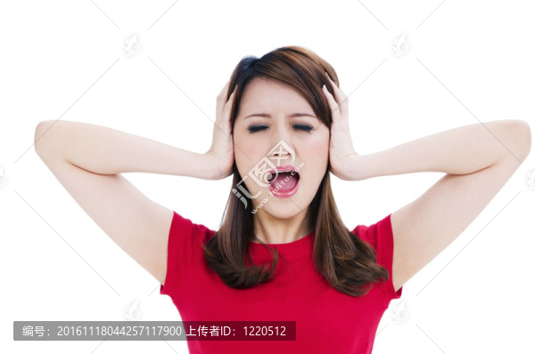 失意的年輕女子覆蓋著她