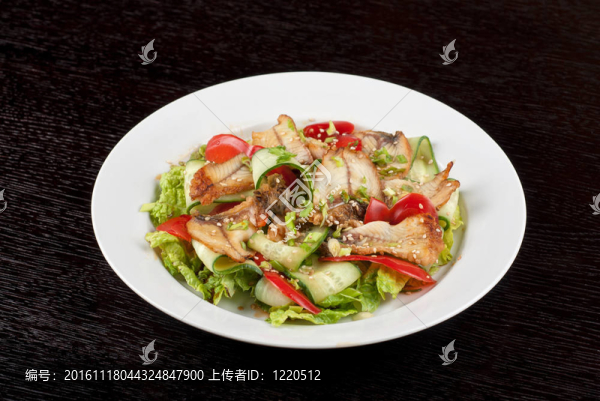 煙熏鰻魚沙拉
