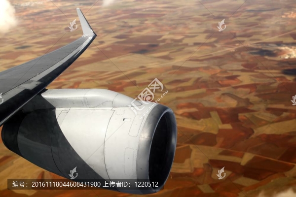 飛機(jī)機(jī)翼飛機(jī)渦輪飛行
