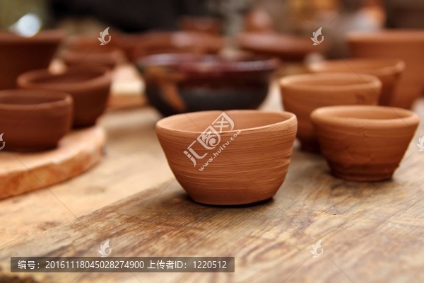 粘土工藝陶瓷工作室木桌子傳統(tǒng)