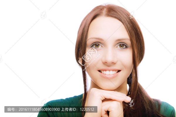 美麗的年輕女子在綠色服裝肖像