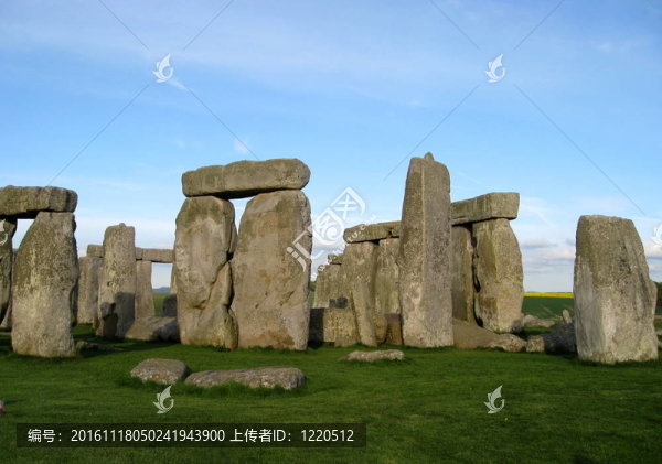 英國(guó)巨車陣紀(jì)念碑形象