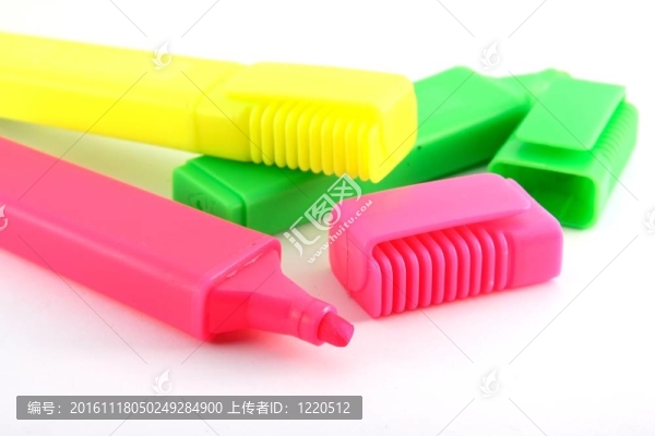 彩色熒光筆。