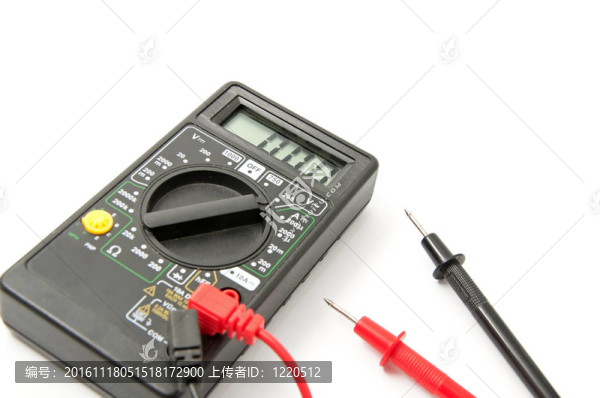 電子電壓表
