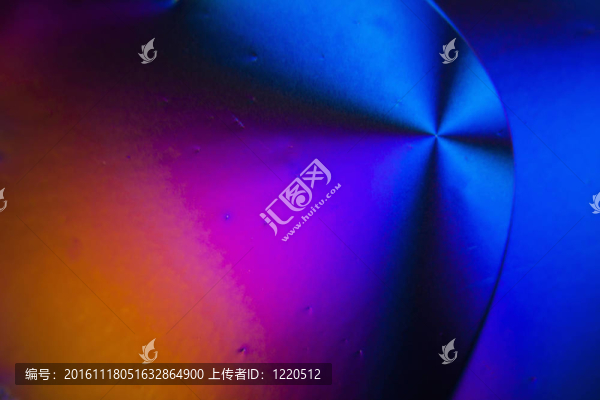 在偏振光抗壞血酸微晶