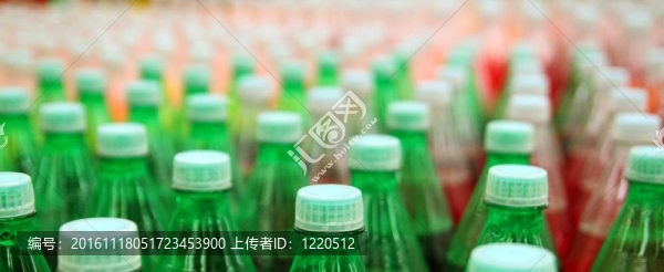 工廠彩色果汁飲料塑料瓶
