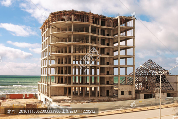建筑正在建設(shè)中。