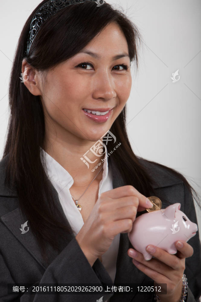漂亮的二十幾歲的亞洲商人
