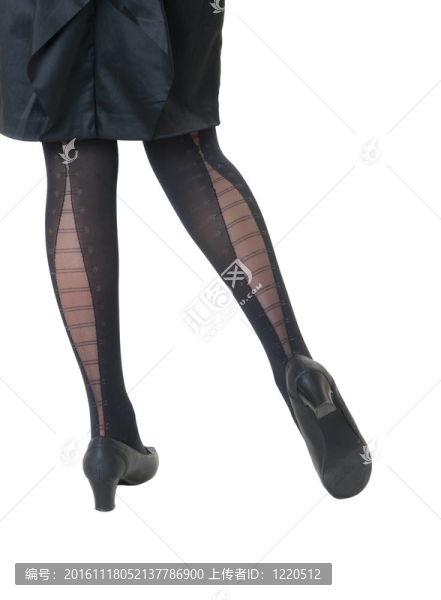 苗條的女性的腿