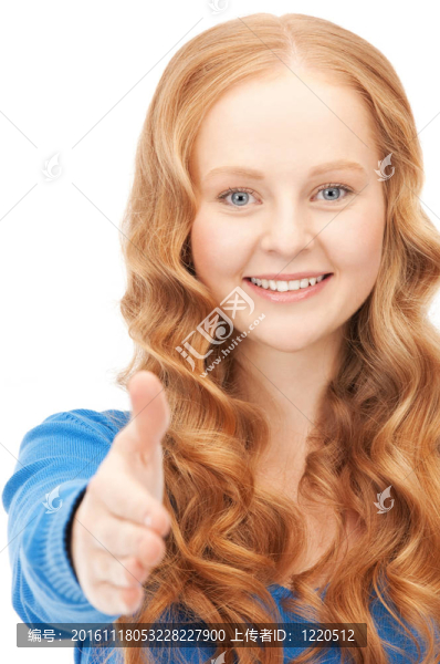 張開手準(zhǔn)備握手的女人