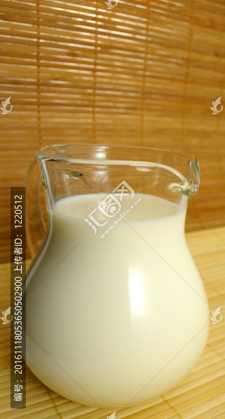 牛奶壺