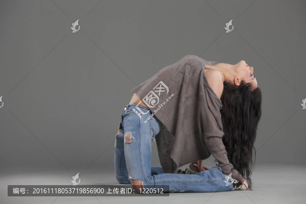 女性街舞舞者