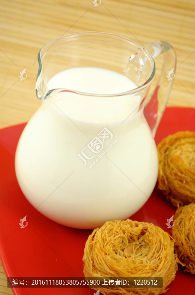 牛奶壺