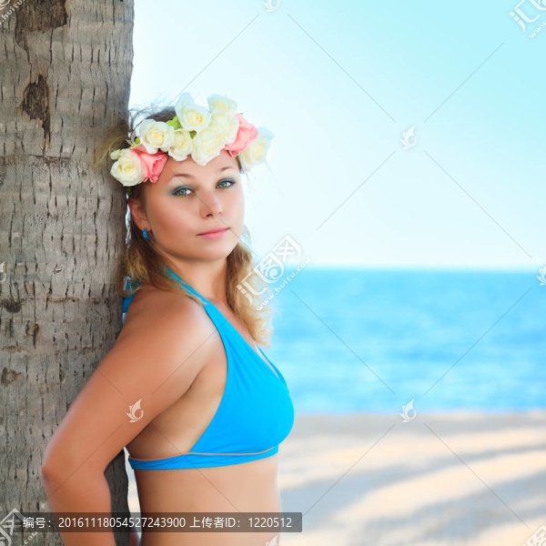 海灘上的女人