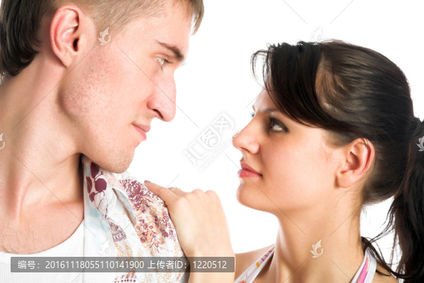 可愛(ài)的臉在白色背景上-匯圖網(wǎng) www.fosd68.com 可愛(ài)的臉在白色背景上