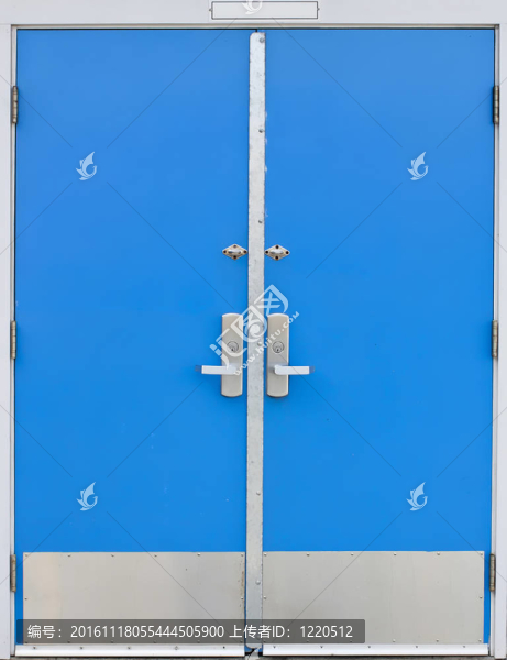 舊學(xué)校門藍(lán)