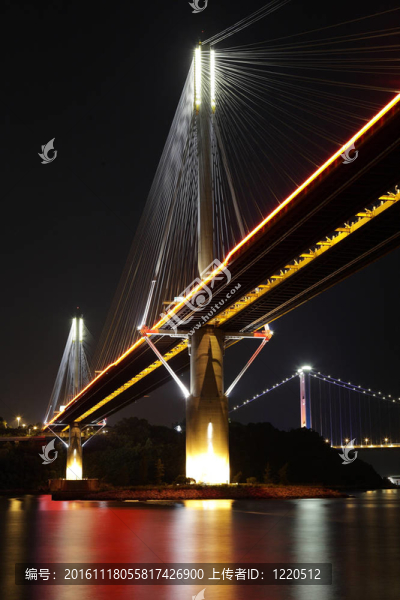 汀九橋夜景