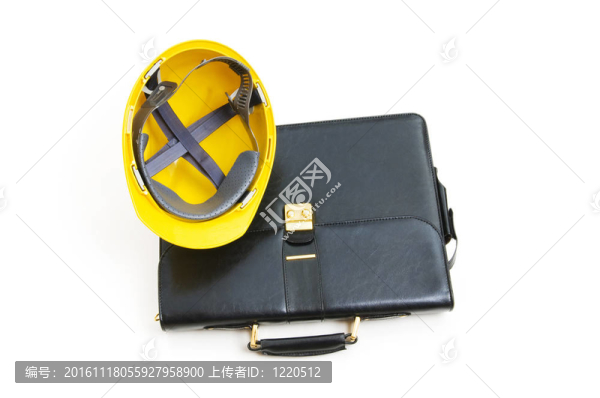建筑概念-案例和硬帽子孤立在白色