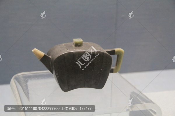 四方茶壺