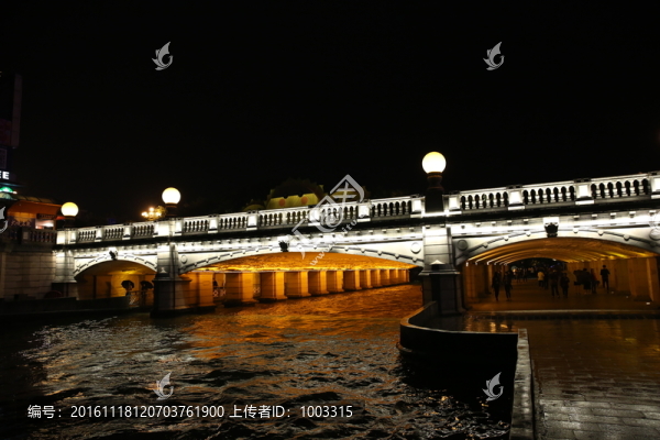 桂林橋梁夜景