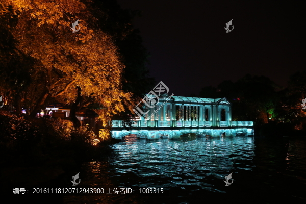 桂林橋梁夜景