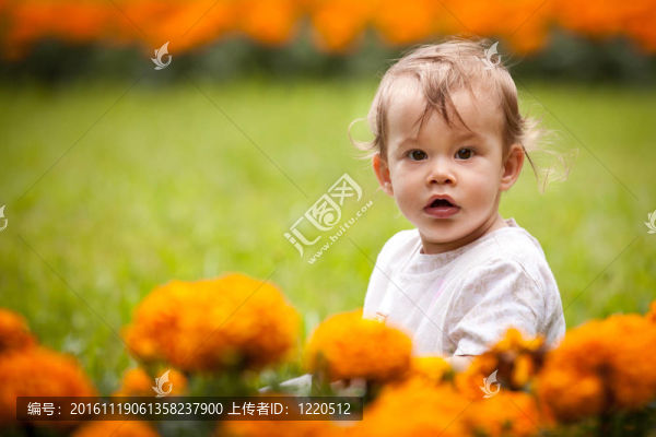 女孩與花