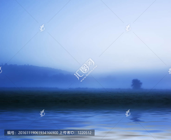 evokative,Cloudscape美麗的倒影
