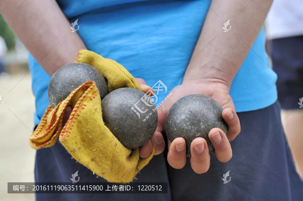 玩jeu,de滾球